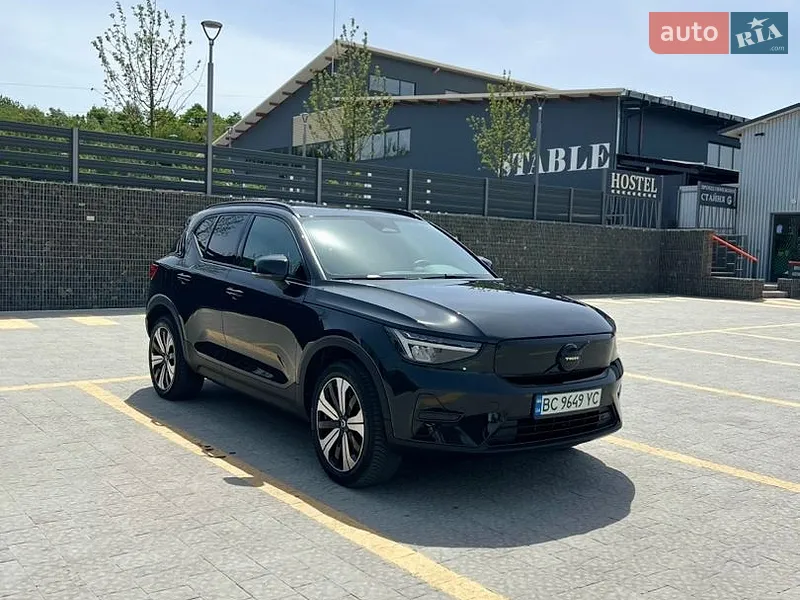 Volvo XC40