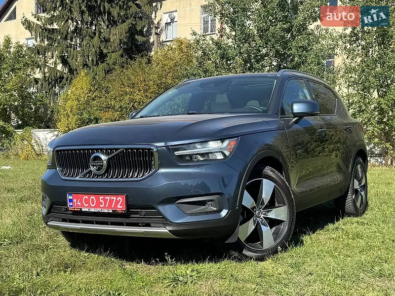 Volvo XC40