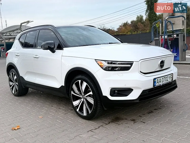Volvo XC40