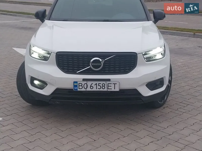 Volvo XC40