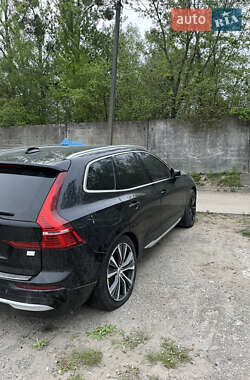 Внедорожник / Кроссовер Volvo XC60 Recharge 2022 в 