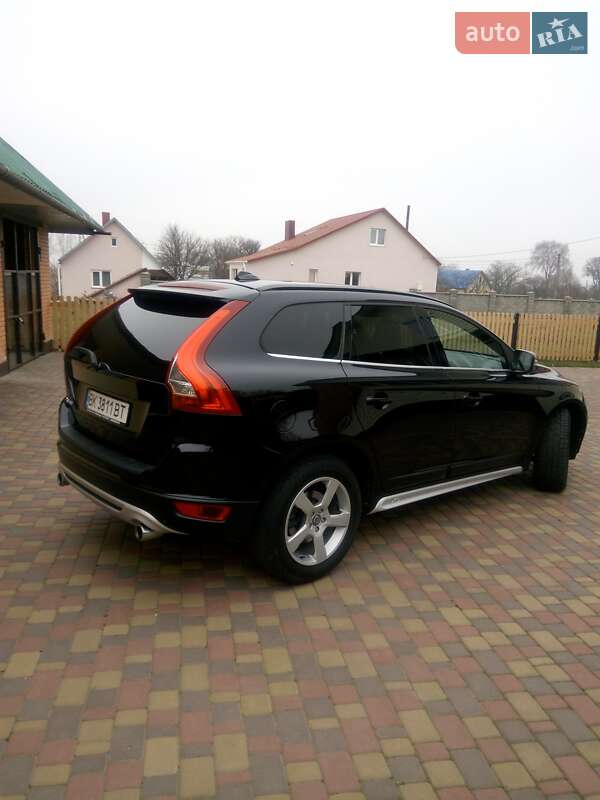 Внедорожник / Кроссовер Volvo XC60 2011 в Ровно