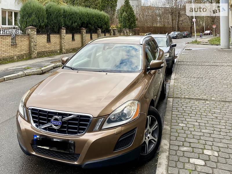 Внедорожник / Кроссовер Volvo XC60 2012 в Львове