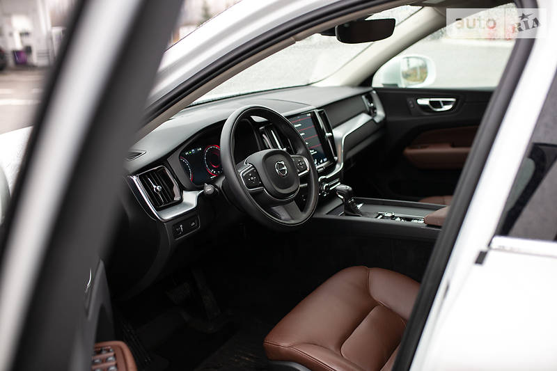 Позашляховик / Кросовер Volvo XC60 2018 в Буську