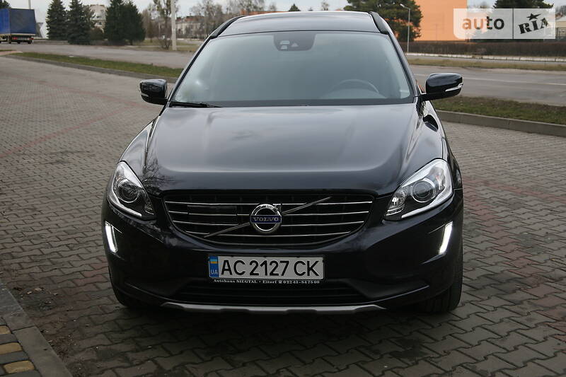 Внедорожник / Кроссовер Volvo XC60 2015 в 