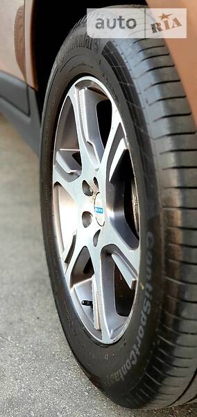 Позашляховик / Кросовер Volvo XC60 2012 в Києві