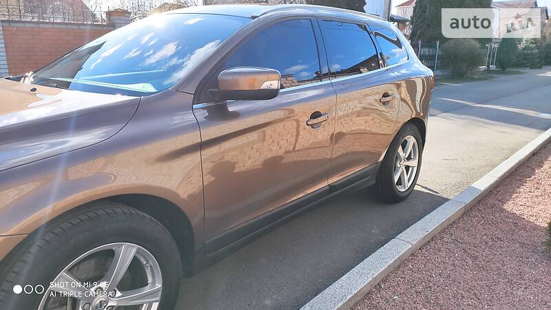 Позашляховик / Кросовер Volvo XC60 2012 в Києві
