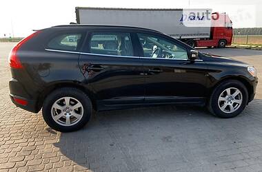 Позашляховик / Кросовер Volvo XC60 2012 в 