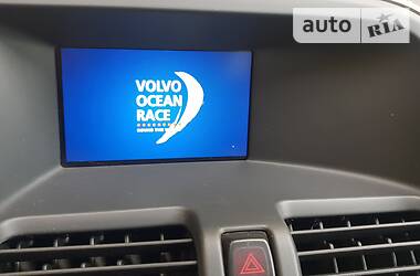 Позашляховик / Кросовер Volvo XC60 2012 в 
