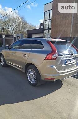 Внедорожник / Кроссовер Volvo XC60 2016 в Ивано-Франковске