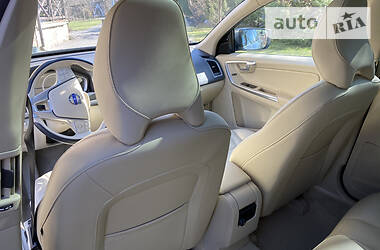 Volvo XC60 2015