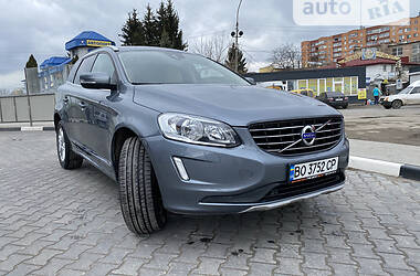 Внедорожник / Кроссовер Volvo XC60 2015 в 