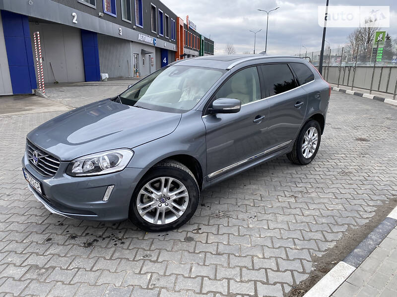 Внедорожник / Кроссовер Volvo XC60 2015 в Тернополе