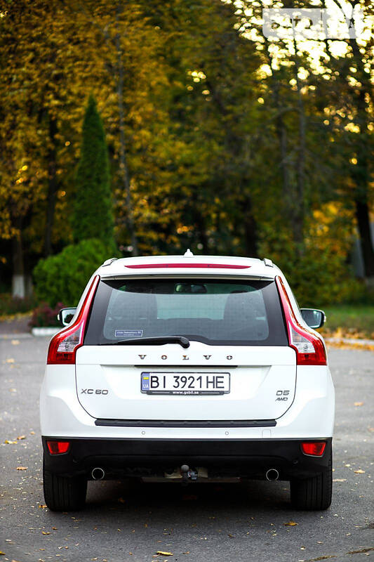 Позашляховик / Кросовер Volvo XC60 2010 в Миргороді