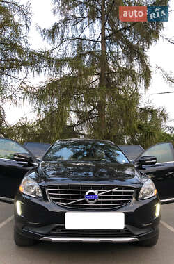 Внедорожник / Кроссовер Volvo XC60 2014 в 