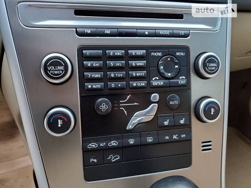 Позашляховик / Кросовер Volvo XC60 2010 в Бродах