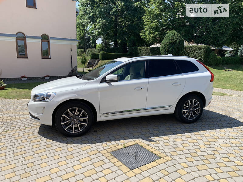 Позашляховик / Кросовер Volvo XC60 2015 в Львові
