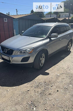 Volvo XC60 2011