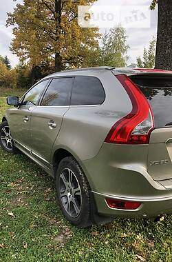 Позашляховик / Кросовер Volvo XC60 2011 в Чернівцях