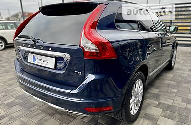 Позашляховик / Кросовер Volvo XC60 2014 в Рівному