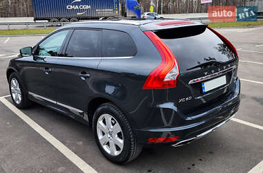 Внедорожник / Кроссовер Volvo XC60 2013 в Василькове