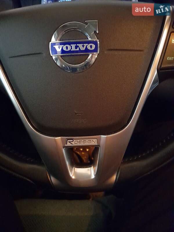 Внедорожник / Кроссовер Volvo XC60 2011 в Ровно