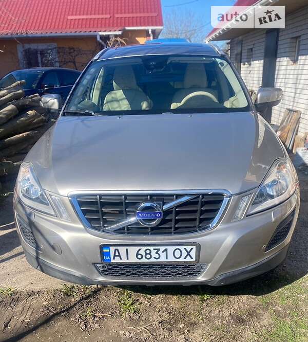 Внедорожник / Кроссовер Volvo XC60 2012 в Оратове