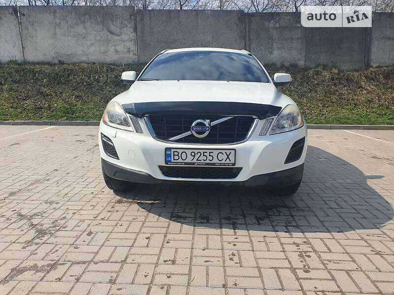 Внедорожник / Кроссовер Volvo XC60 2012 в Тернополе