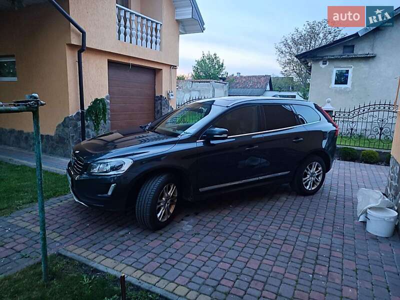 Внедорожник / Кроссовер Volvo XC60 2013 в Львове