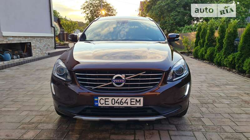 Внедорожник / Кроссовер Volvo XC60 2017 в Черновцах