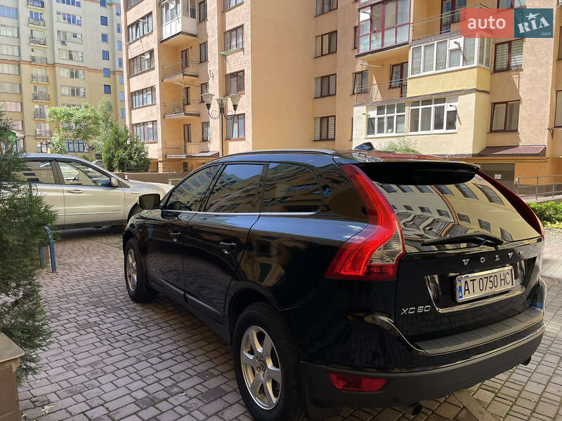 Внедорожник / Кроссовер Volvo XC60 2011 в Ивано-Франковске фото 22 Внедорожник / Кроссовер Volvo XC60 2011 в Ивано-Франковске