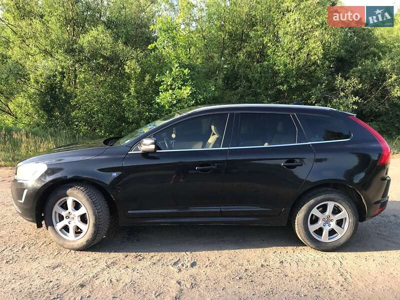 Позашляховик / Кросовер Volvo XC60 2014 в Шепетівці