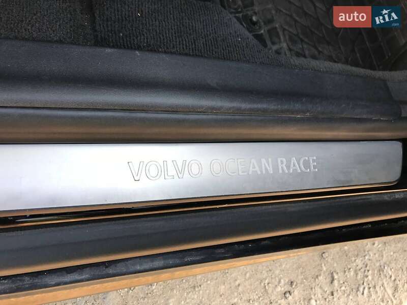Позашляховик / Кросовер Volvo XC60 2014 в Шепетівці