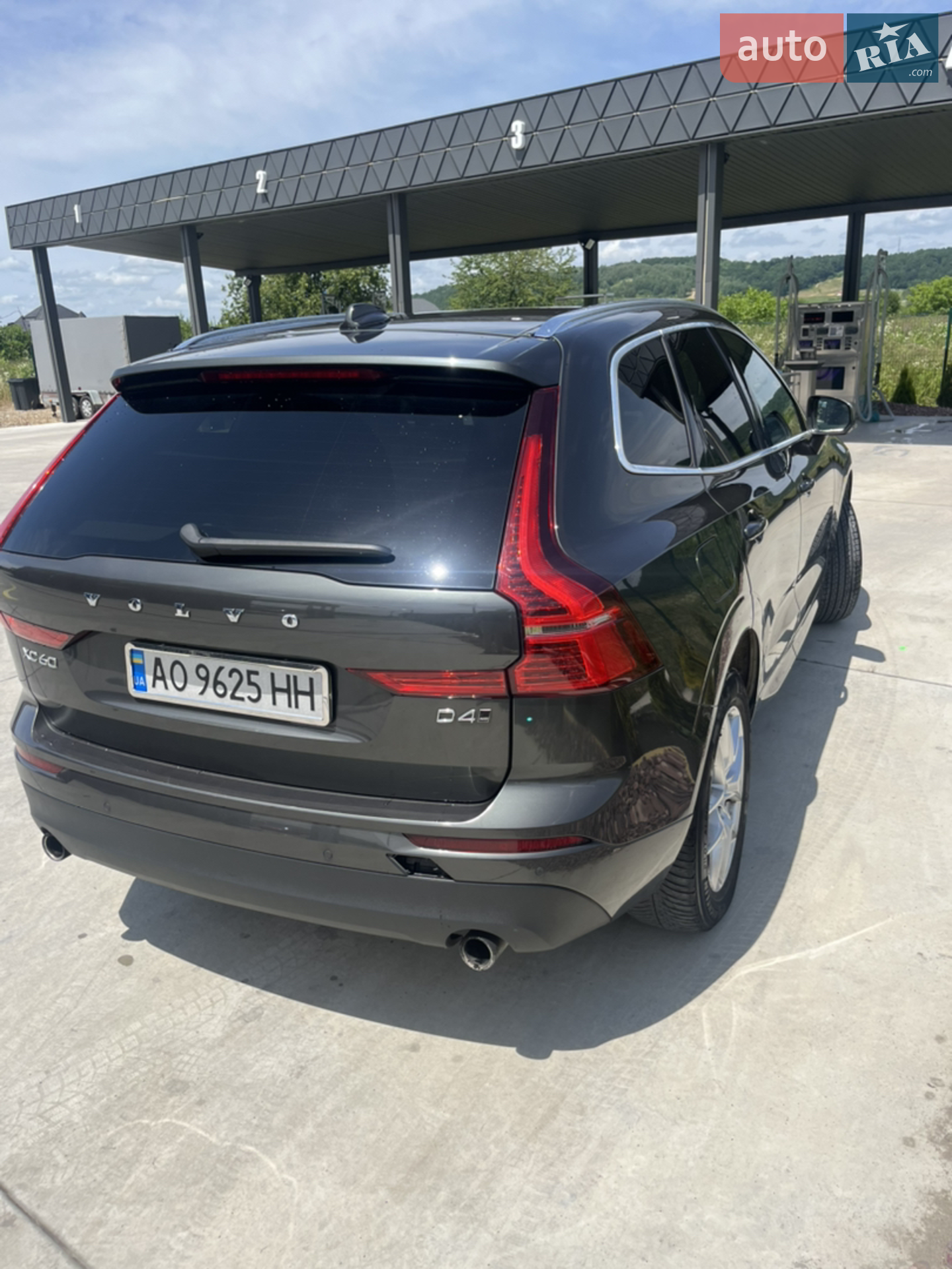 2018 Volvo XC60 - мініатюра 12