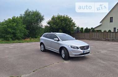 Позашляховик / Кросовер Volvo XC60 2016 в 