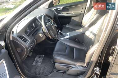 Внедорожник / Кроссовер Volvo XC60 2014 в 