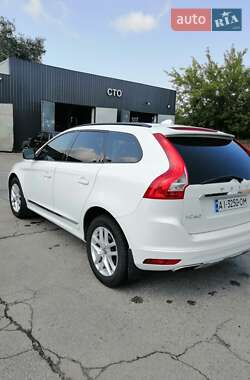 Внедорожник / Кроссовер Volvo XC60 2017 в 