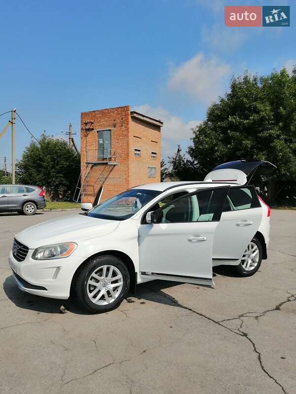 Внедорожник / Кроссовер Volvo XC60 2017 в Белой Церкви