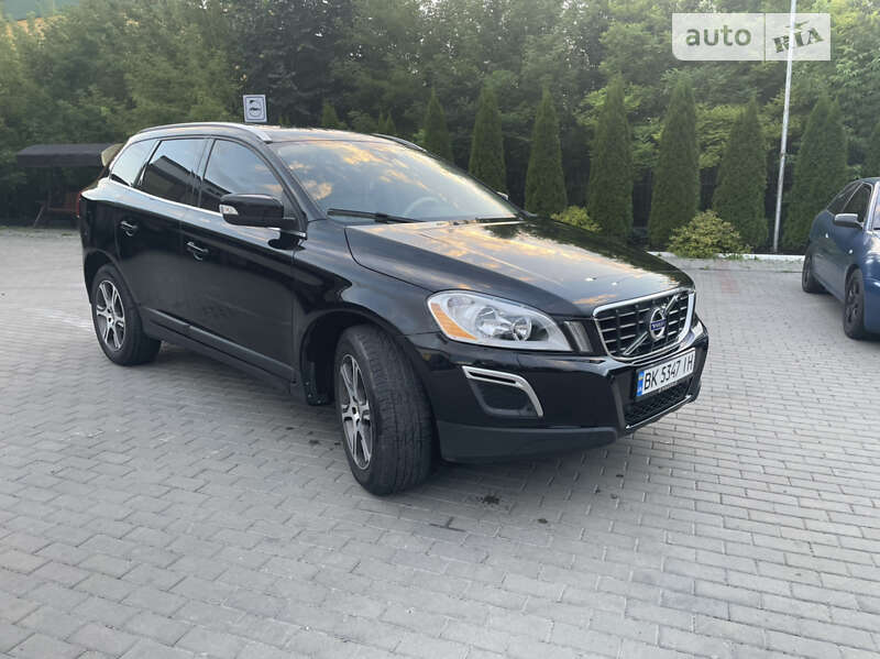 Позашляховик / Кросовер Volvo XC60 2011 в Рівному
