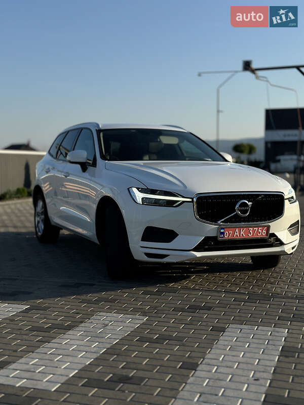 Внедорожник / Кроссовер Volvo XC60 2018 в Хусте