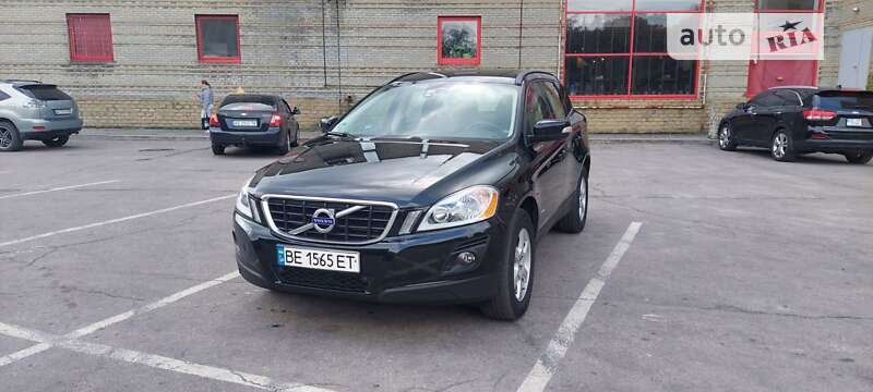 Внедорожник / Кроссовер Volvo XC60 2009 в 