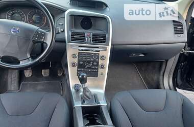 Внедорожник / Кроссовер Volvo XC60 2009 в 