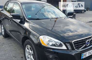 Внедорожник / Кроссовер Volvo XC60 2009 в 