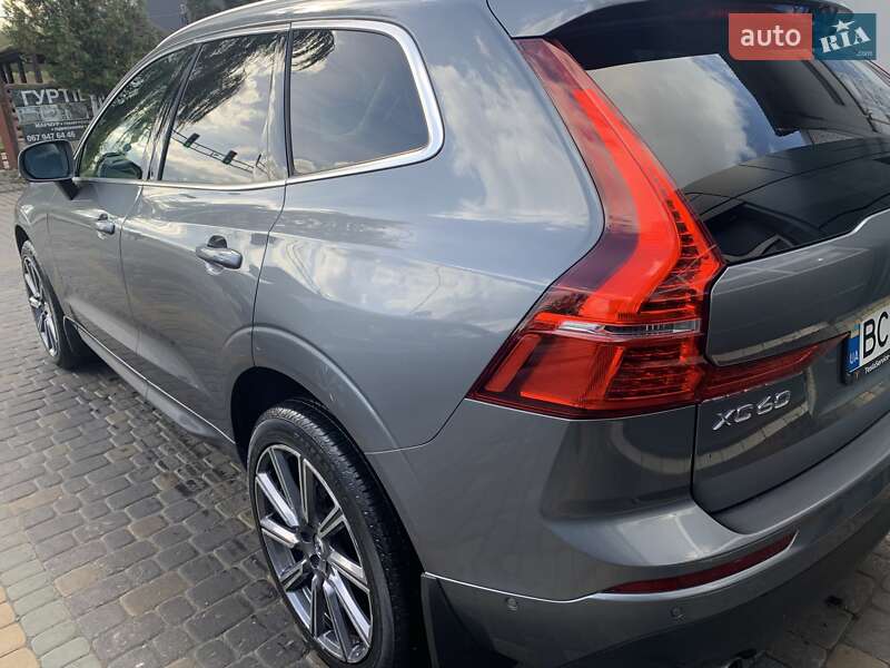 Внедорожник / Кроссовер Volvo XC60 2017 в Львове