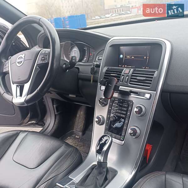 Позашляховик / Кросовер Volvo XC60 2017 в Кам'янець-Подільському