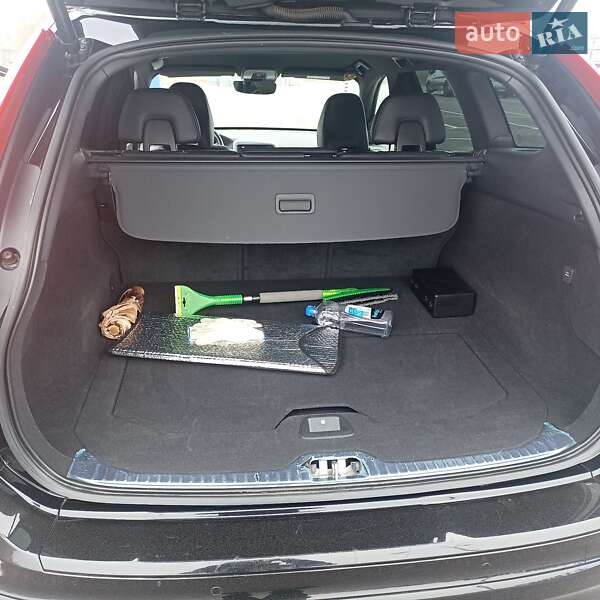 Позашляховик / Кросовер Volvo XC60 2017 в Кам'янець-Подільському