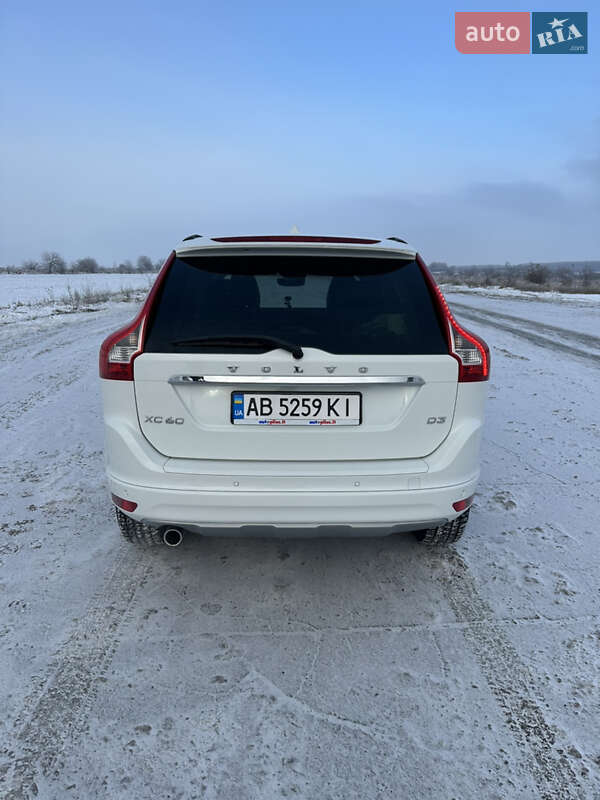 Внедорожник / Кроссовер Volvo XC60 2017 в Баре