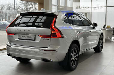 Внедорожник / Кроссовер Volvo XC60 2017 в 