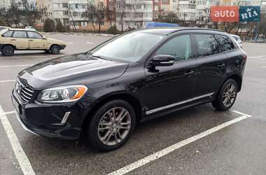 Позашляховик / Кросовер Volvo XC60 2015 в 