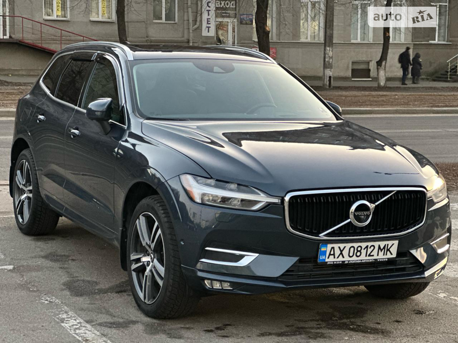 2018 Volvo XC60 - мініатюра 2